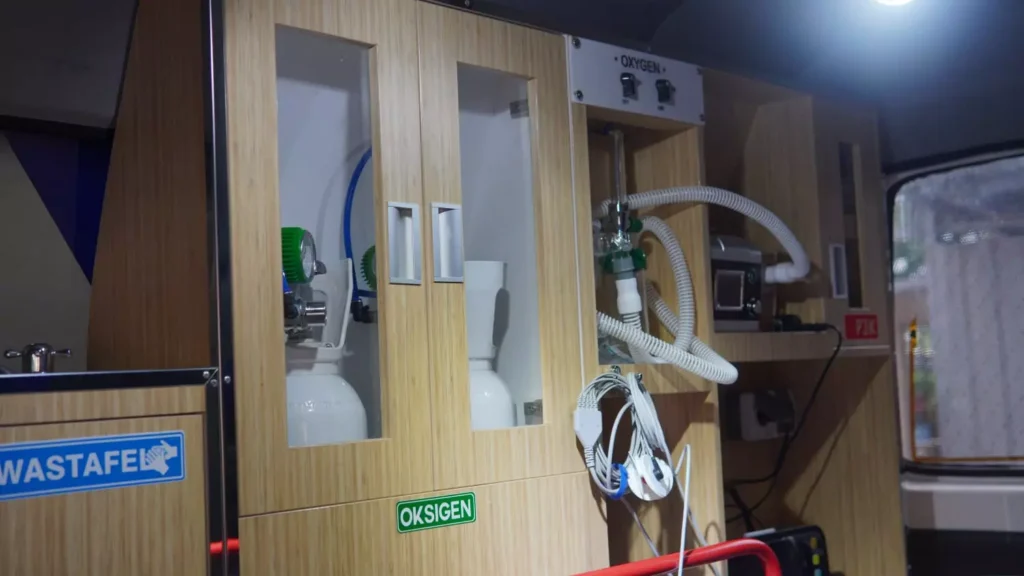 Amnbulance semarang Terbaik 6