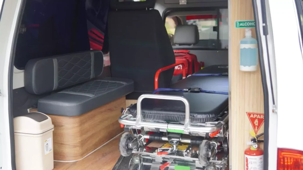 Amnbulance semarang Terbaik 7